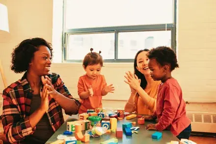 The Benefits of Bilingual Education for Kids